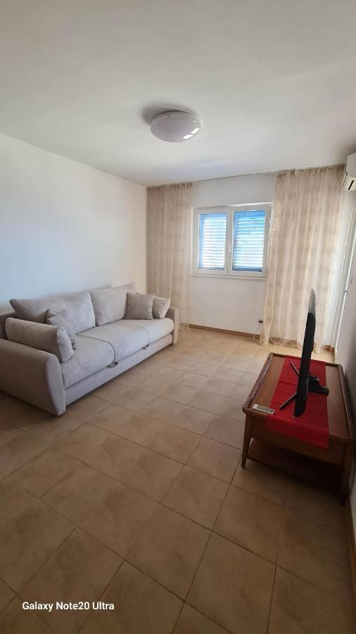 Irish Complex Apartment *