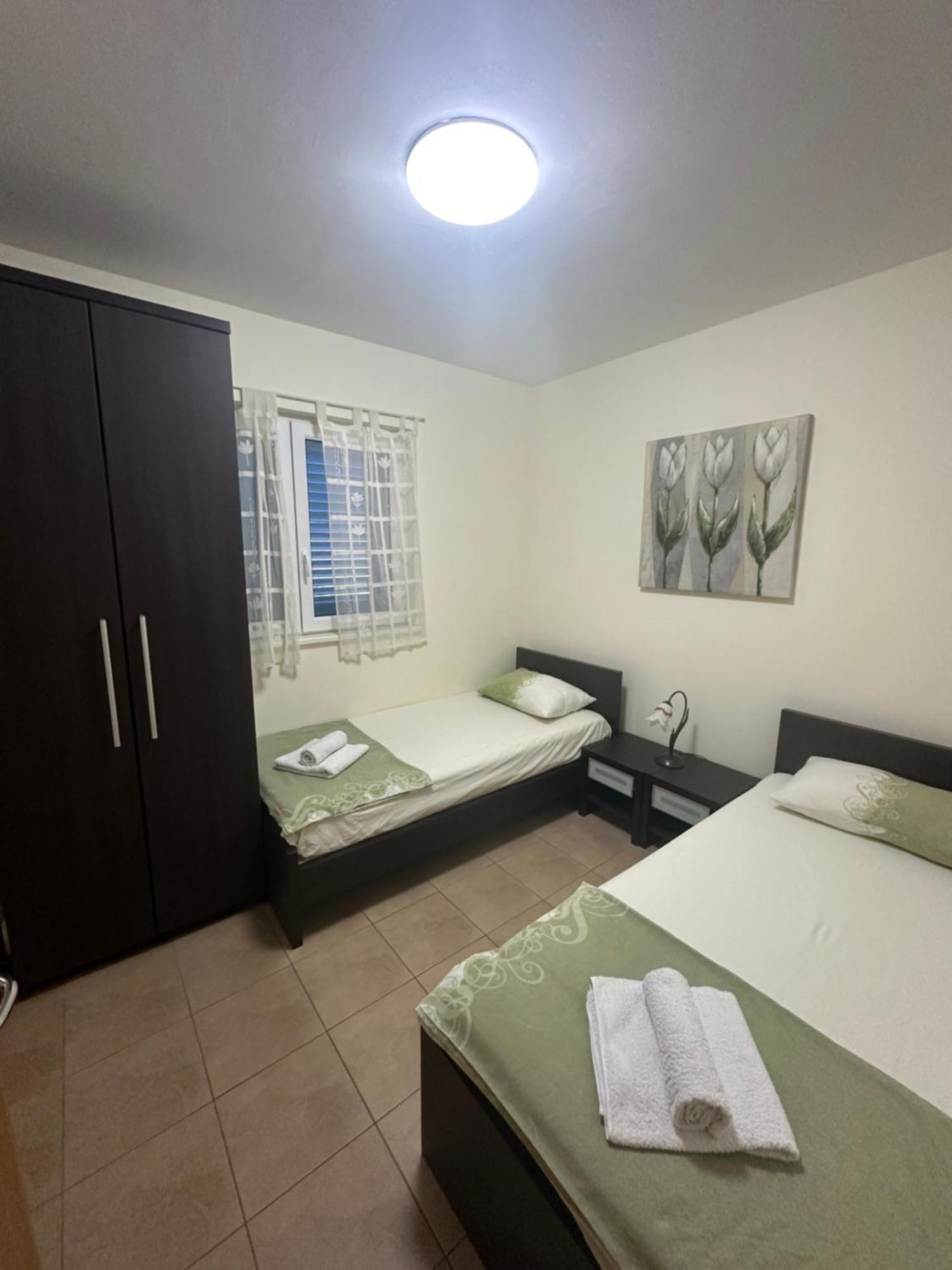 Apartment Irish Complex *