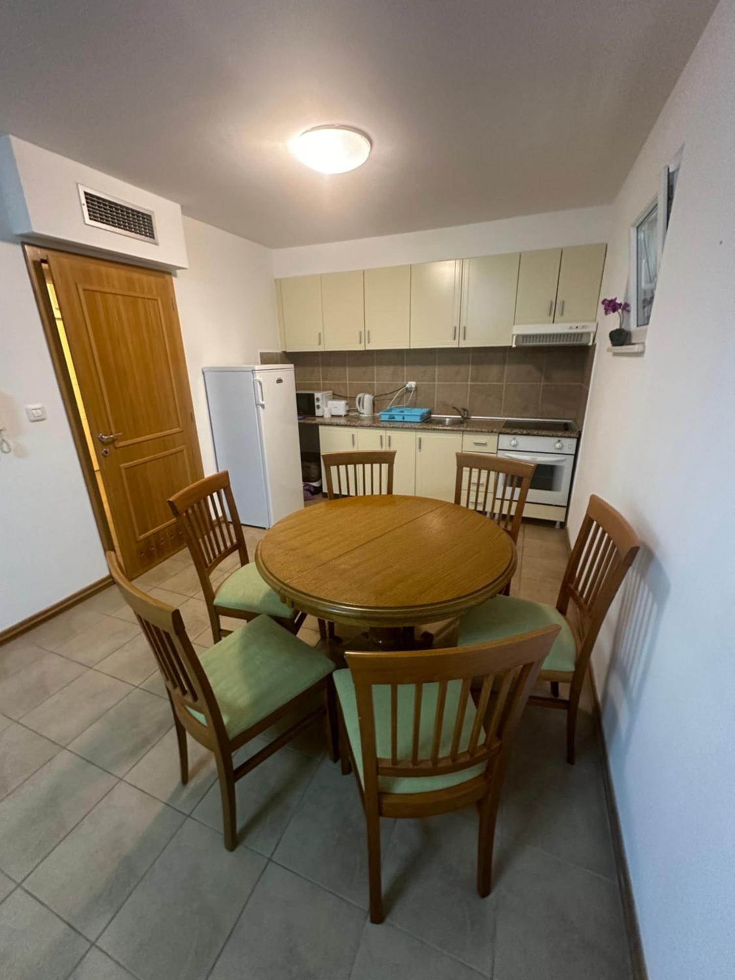 Apartment Irish Complex