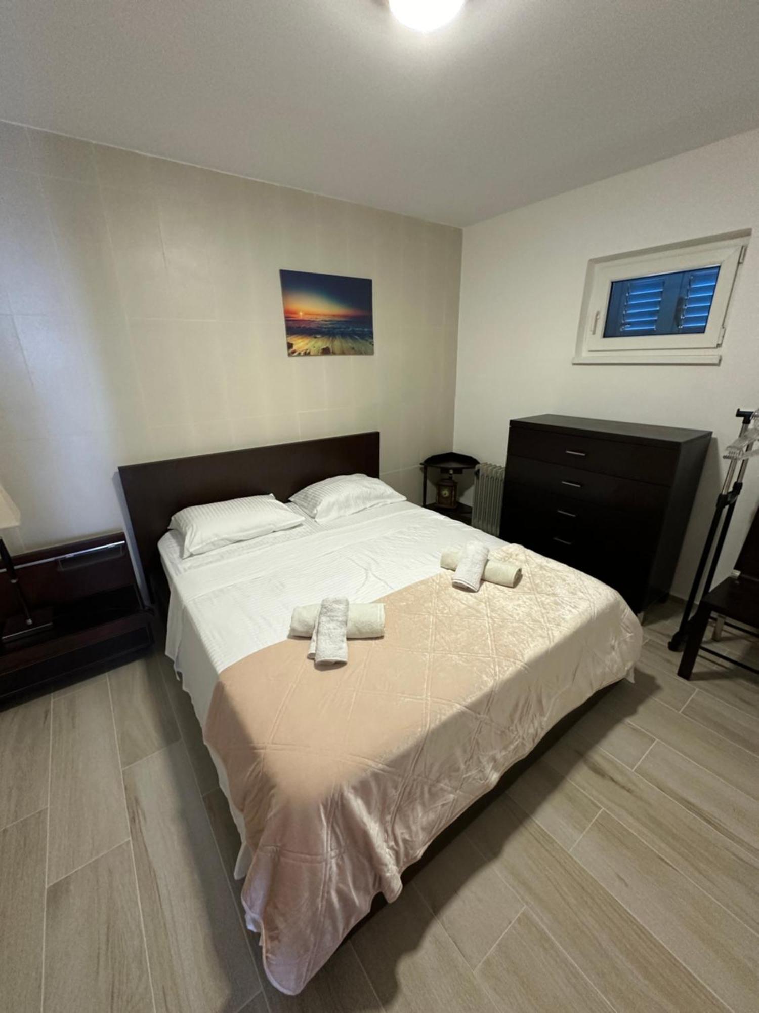 Irish Complex Apartment Budva